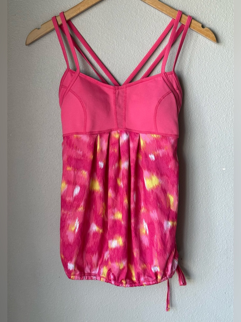 Zella Pink Strappy Activewear Tank Top Women’s Size Small Crisscross Back